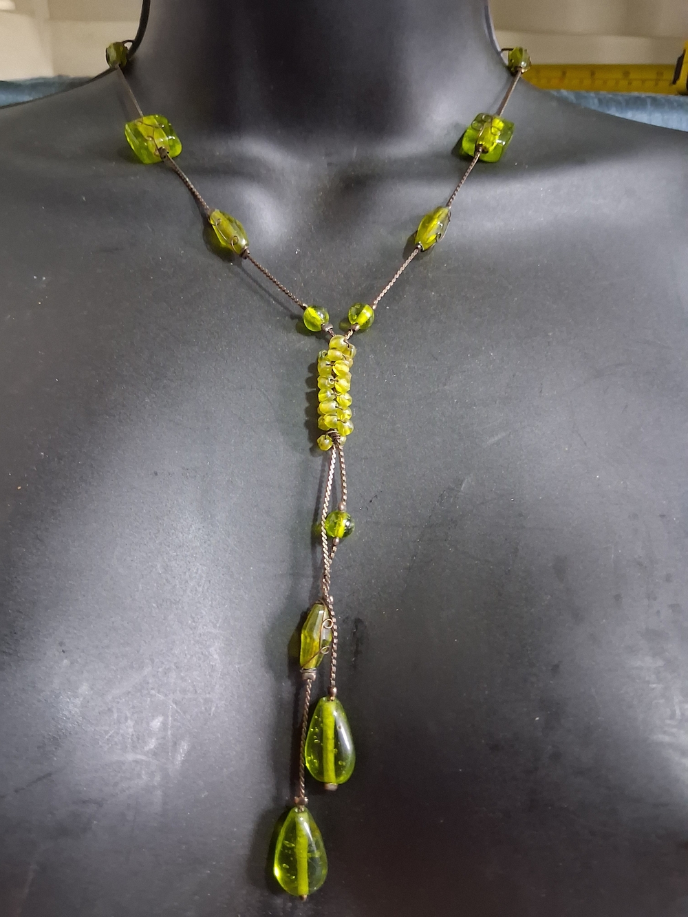 Green Beaded Glass Lariat Y Drop Necklace Long - Women Jewelry